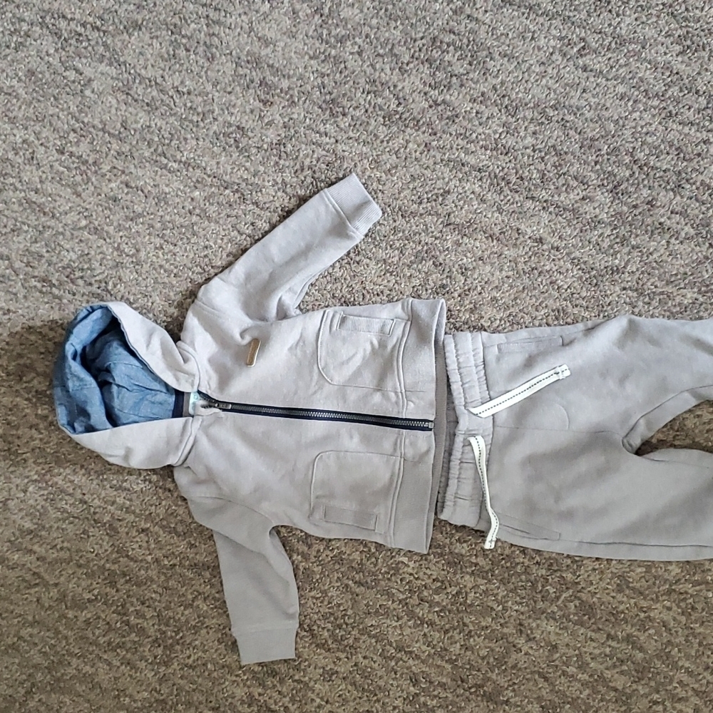 Obaibi 2 piece outfit size 6 months